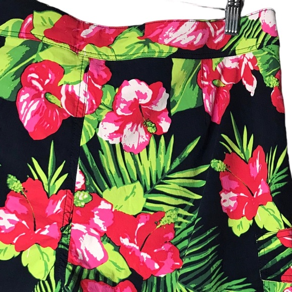 J. Crew Stretch Eco Board Short Swim Hibiscus Print Floral Black Pink Men's 36 - Picture 10 of 12